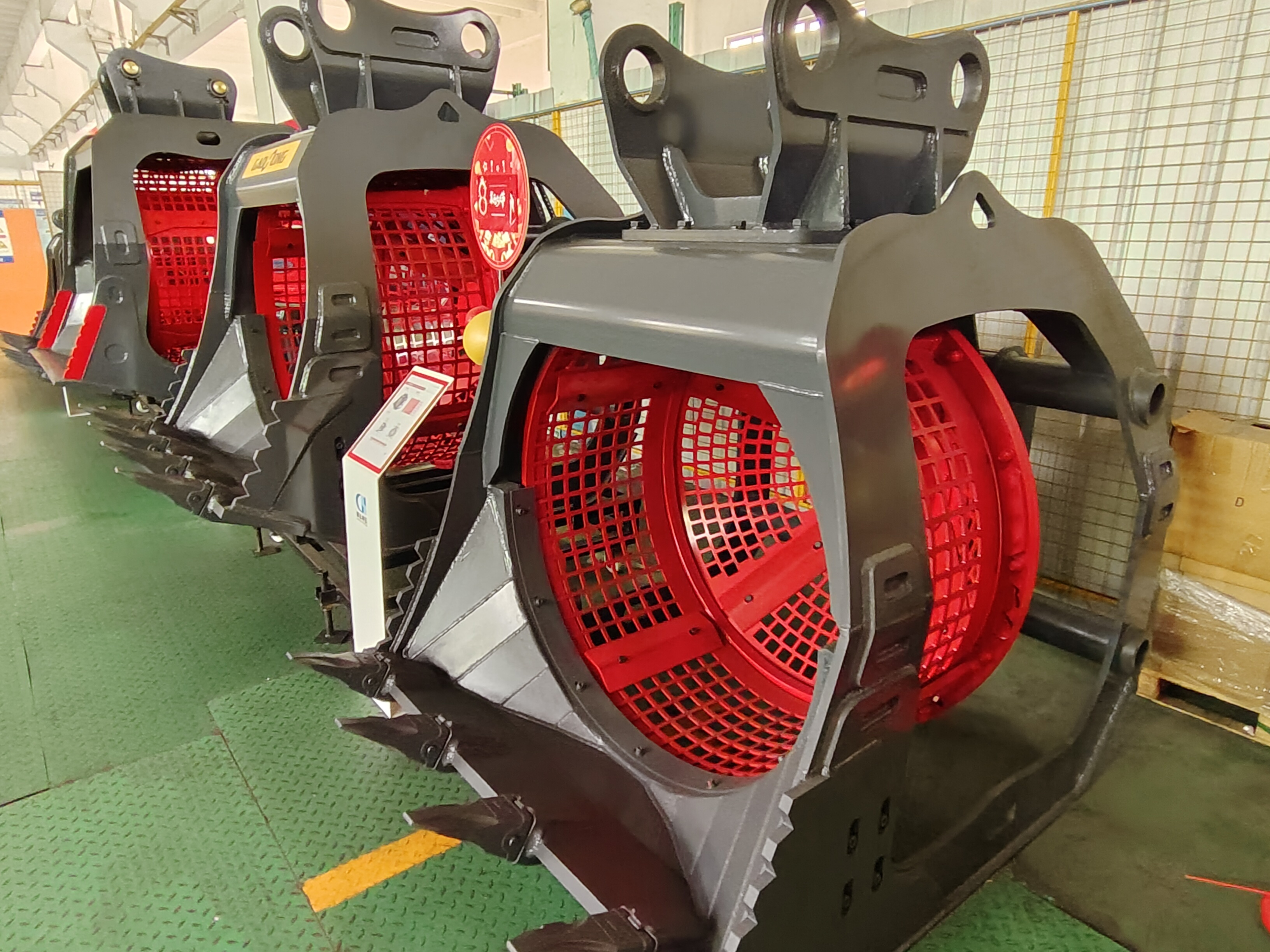 Screening Buckets: Revolutionizing Efficiency in Construction and Recycling
